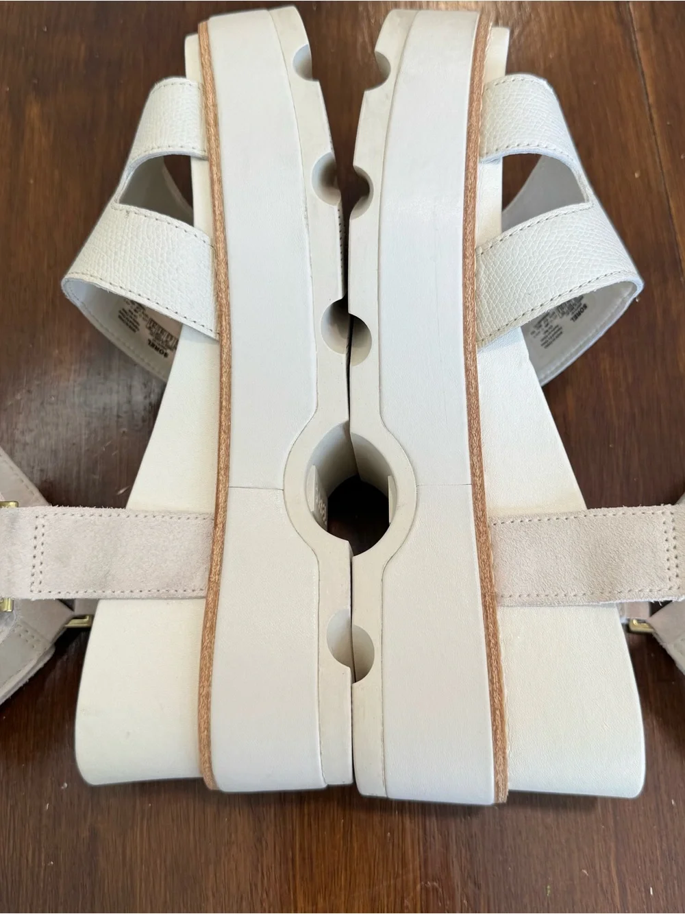 Sorel stylish cream